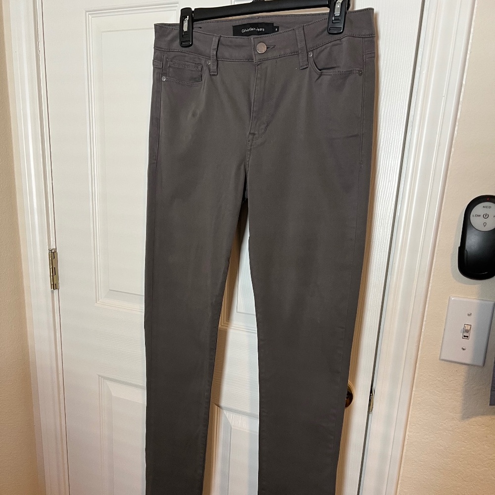 Calvin Klein Straight Leg Silky Soft Charcoal Gray Pants Size 8